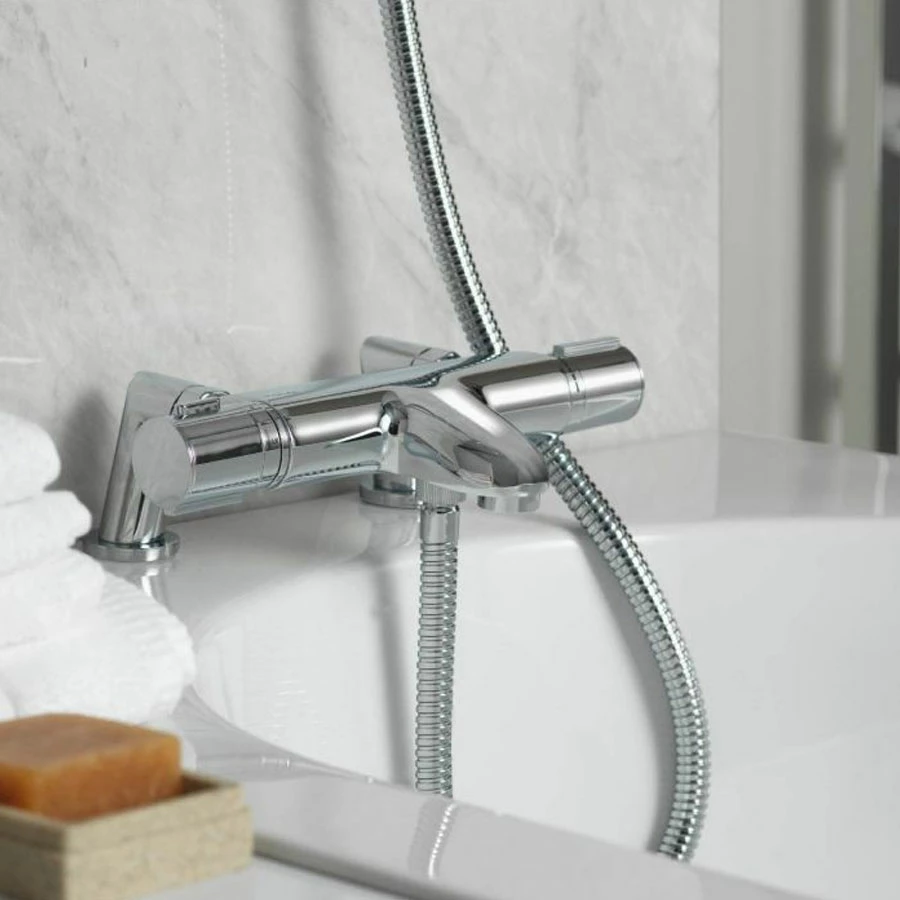 Aqualisa Midas 110 Bath Shower Mixer With Shower Kit And Adjustable Head 5 Aqualisa Midas 110 Bath Shower Mixer With Shower Kit And Adjustable Head - Image 3