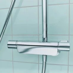 Aqualisa Midas 220 Bar Mixer Shower And Kit With Adjustable Head And Fixed Drencher