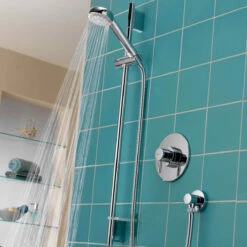 Aqualisa Siren Sequential Concealed Mixer Shower With Shower Kit