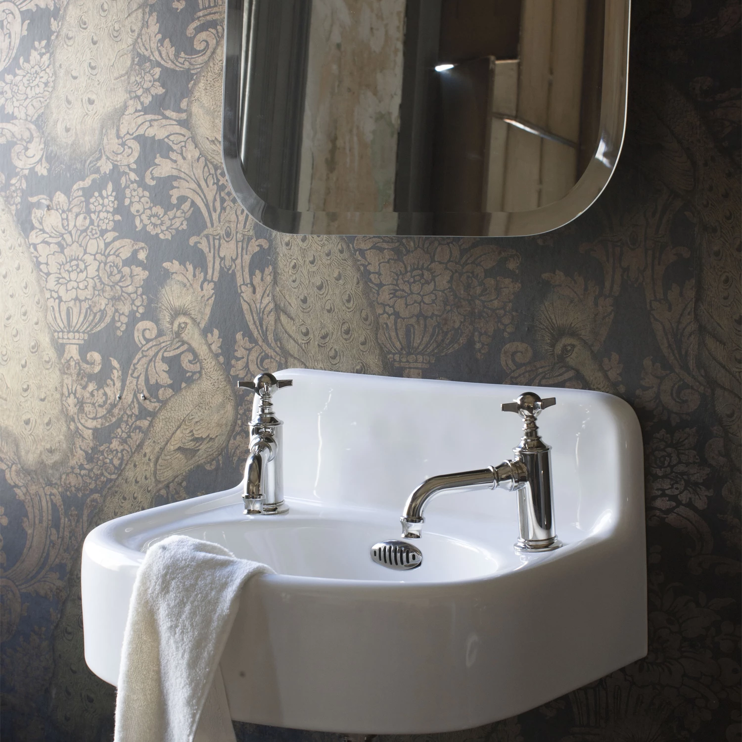 Burlington Arcade Cloakroom Basin 500mm Wide - 2 Tap Hole 4 Burlington Arcade Cloakroom Basin 500mm Wide - 2 Tap Hole - Image 2