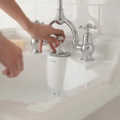 Burlington Classic Invisible Overflow Basin With Full Pedestal 650mm Wide 2 Tap Hole