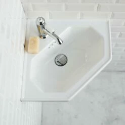 Burlington Corner Wall Hung Cloakroom Basin 600mm Wide 1 Tap Hole