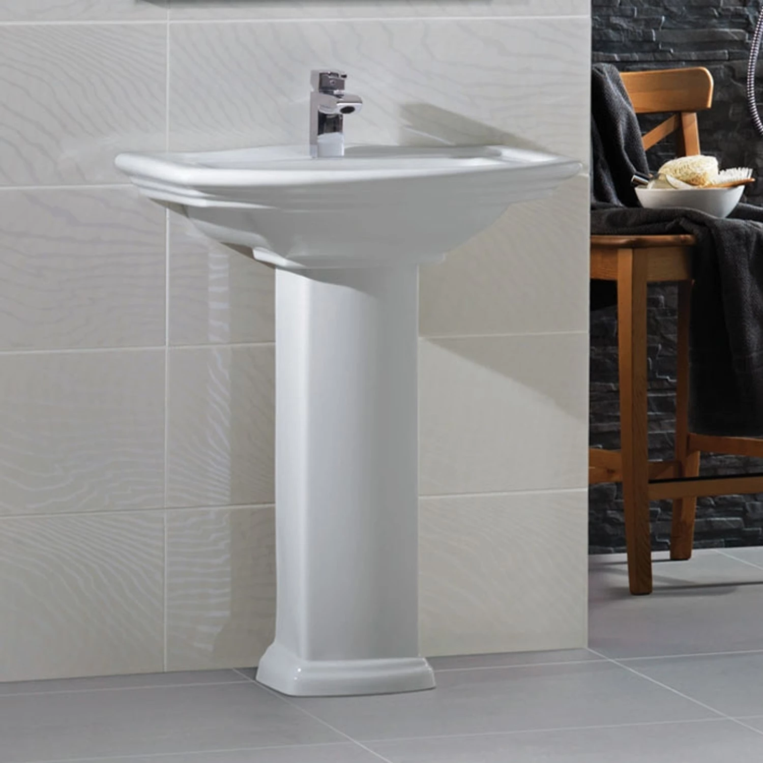 RAK Washington Basin And Full Pedestal 760mm Wide - 1 Tap Hole 6 RAK Washington Basin And Full Pedestal 760mm Wide - 1 Tap Hole - Image 4