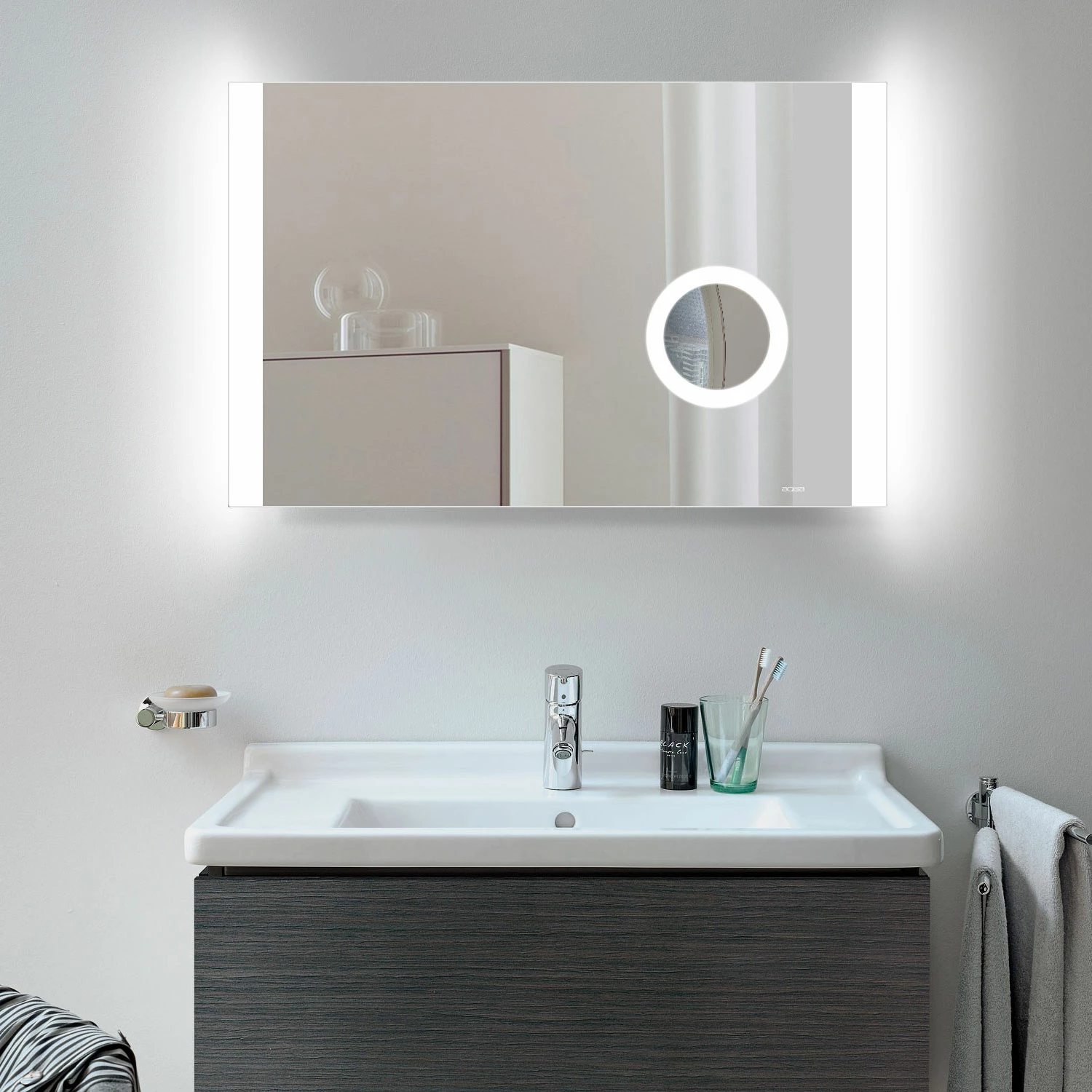 Verona Kilmore LED Bathroom Mirror With Sensor Switch 500mm H X 775mm W 8 Verona Kilmore LED Bathroom Mirror With Sensor Switch 500mm H X 775mm W - Image 6