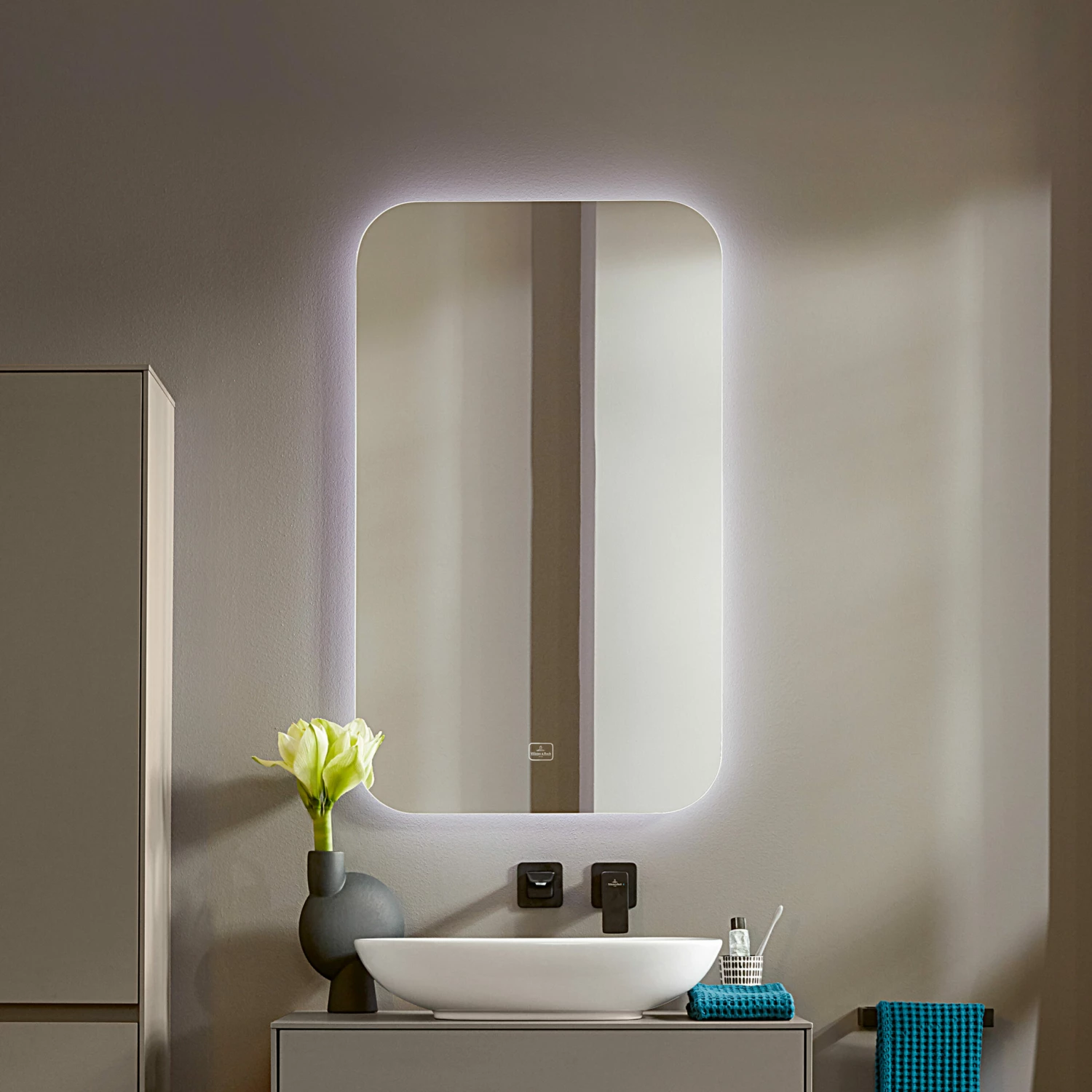 Villeroy & Boch More To See Lite LED Bathroom Mirror 1000mm H X 600mm W 4 Villeroy & Boch More To See Lite LED Bathroom Mirror 1000mm H X 600mm W - Image 2
